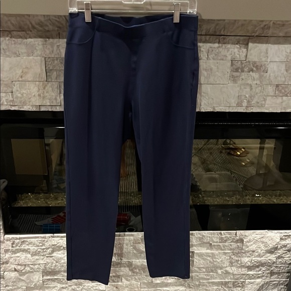Karen Scott Women's Navy legging pants size Medium Petite - Picture 1 of 11